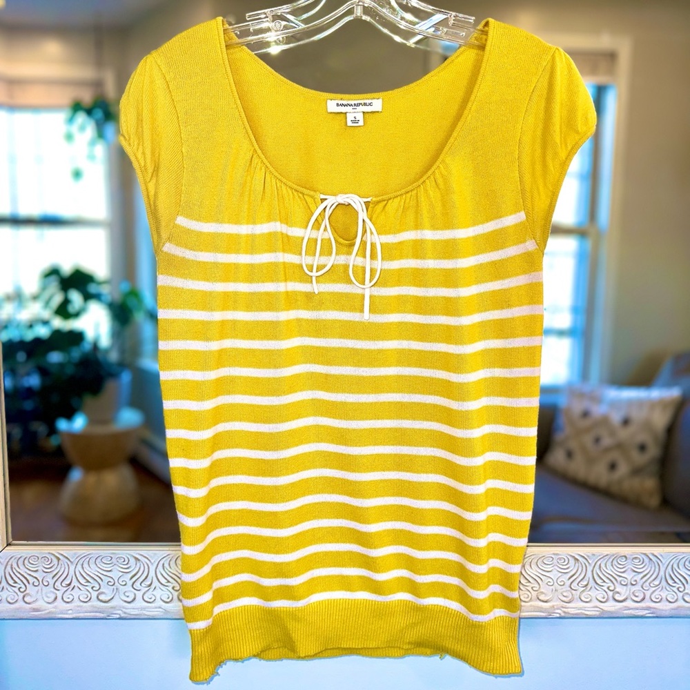 Banana Republic 100% Cotton Yellow & White Short Sleeve Tie Front Sweater Top S
